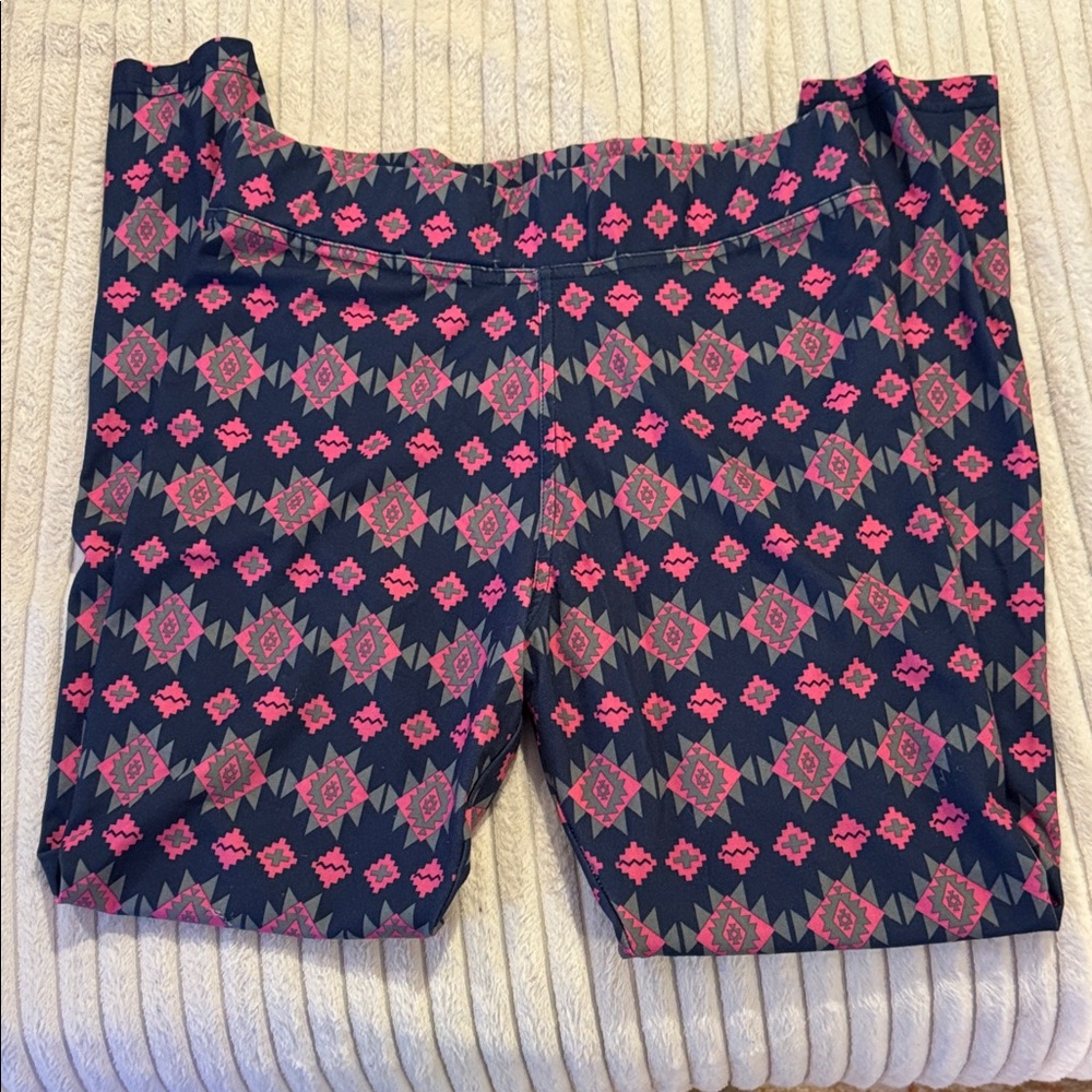 Simply Southern Pink and Gray Patterned leggings